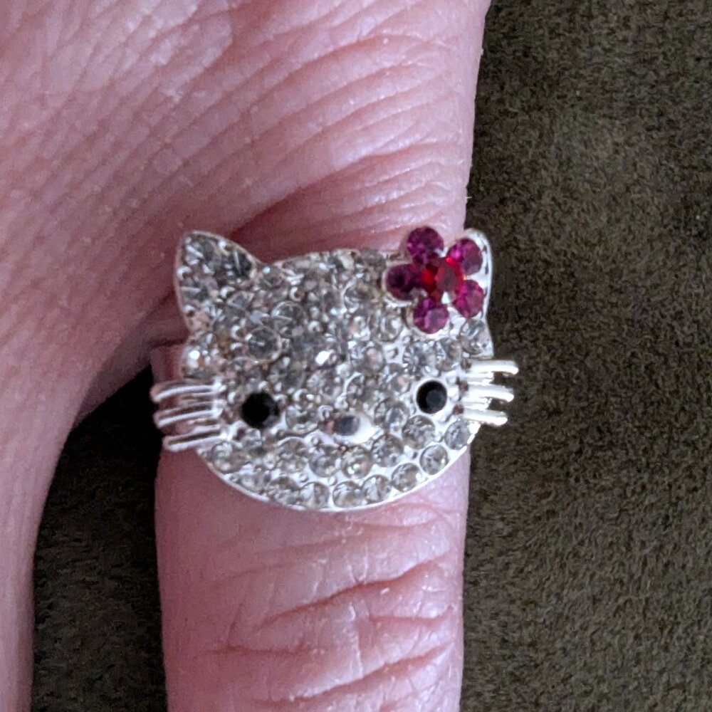 VTG Cluster Sanrio Ring
